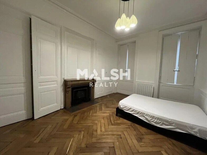 Bureau dans Lyon à louer - Photo de l’immeuble – Image 2 sur 6