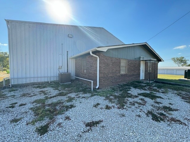 1319 Sandy Creek Dr, Ada, OK à vendre - Photo de l’immeuble – Image 2 sur 17