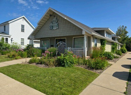 113 W 6th St, Marshfield, WI à vendre - Photo de l’immeuble – Image 1 sur 21