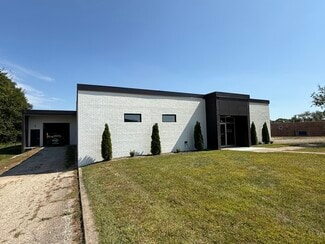 Plus de détails pour 50 N 17th St, St Charles, IL - Industriel/Logistique à louer