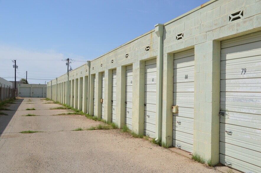 711 N Meadow Ave, Odessa, TX à vendre - Photo de l’immeuble – Image 2 sur 3
