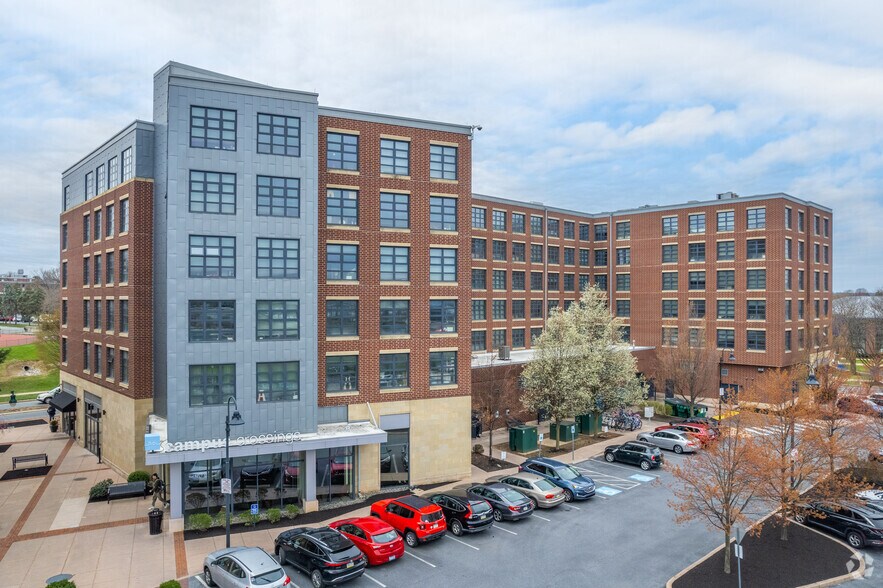 701 Harrisburg Ave, Lancaster, PA à louer - Photo de l’immeuble – Image 3 sur 7