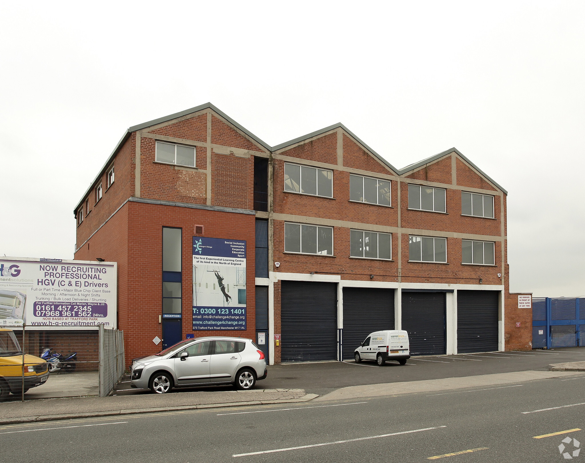 373 Trafford Park Rd, Manchester à louer Photo principale– Image 1 sur 2