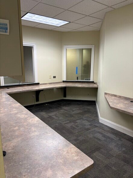 6480 Main St, Buffalo, NY à vendre - Photo intérieure – Image 2 sur 6