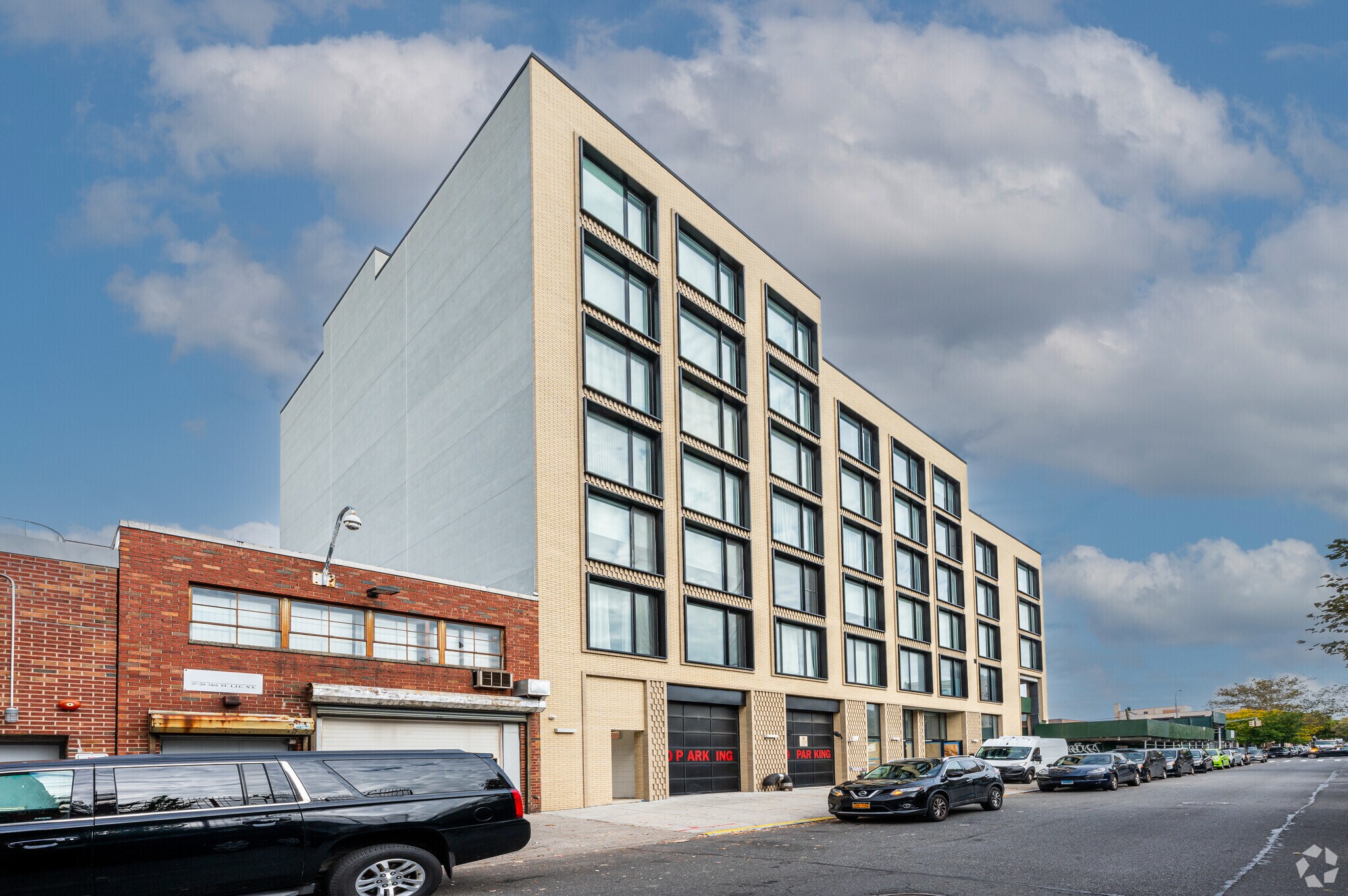37-14 34th St, Long Island City, NY à vendre Photo principale– Image 1 sur 5