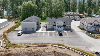 Plus de détails pour 2142 Bessette St, Lumby, BC - Logement à vendre
