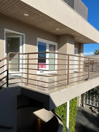Plus de détails pour 2333 E Coast Hwy, Corona Del Mar, CA - Bureau/Local commercial à louer