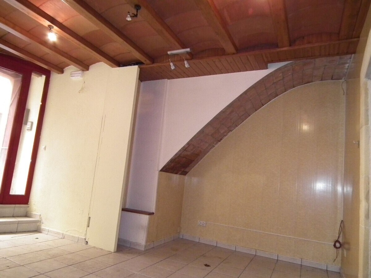 View Photo