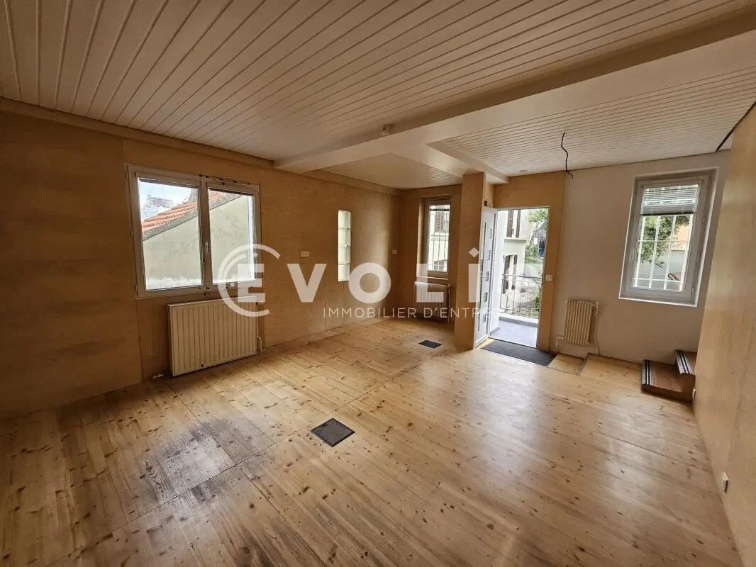 Bureau dans Vanves à louer Photo de l’immeuble– Image 1 sur 13