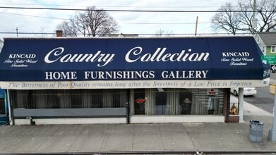 1229 Castleton Ave, Staten Island, NY à louer Photo de l’immeuble– Image 2 sur 44