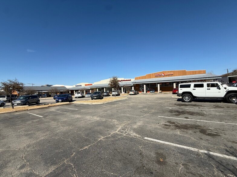 1024 W Rosedale St, Fort Worth, TX à louer - Photo de l’immeuble – Image 2 sur 27