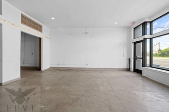 4802 Rhode Island Ave, Hyattsville, MD à louer Photo intérieure– Image 2 sur 12