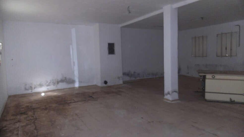 Local commercial dans Cáceres à vendre - Photo de l’immeuble – Image 1 sur 10