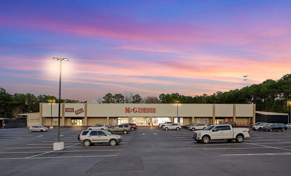 1555 E Park Place Blvd, Stone Mountain, GA à louer - Photo principale – Image 1 sur 24
