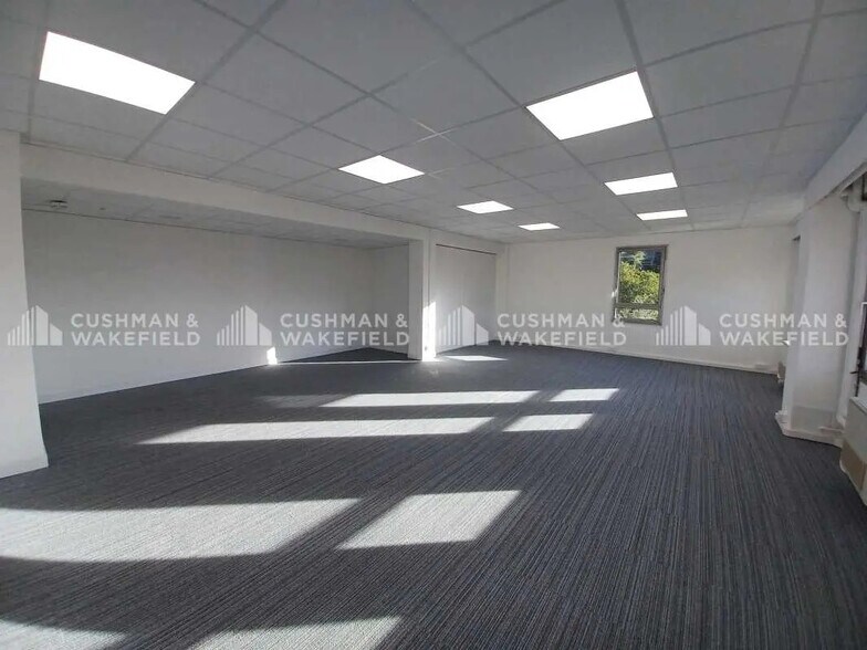 29 Boulevard Vincent Delpuech, Marseille à louer - Photo de l’immeuble – Image 2 sur 7