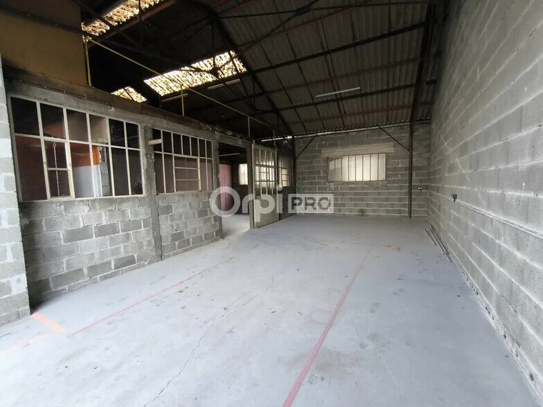 Bureau dans Brive-la-Gaillarde à louer - Photo intérieure – Image 1 sur 8