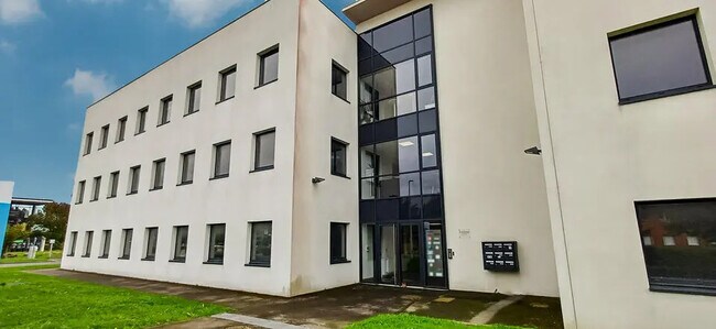 Plus de détails pour Bureau à louer