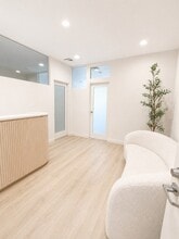 420 S Beverly Dr, Beverly Hills, CA à louer Photo intérieure– Image 2 sur 4