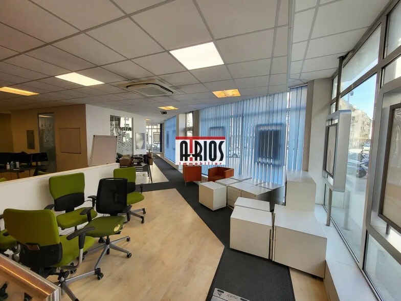 Local d’activités dans Toulon à louer - Photo intérieure – Image 3 sur 11