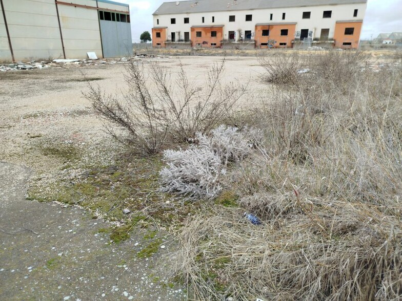 Industriel/Logistique dans Quintanar de la Orden, Toledo à vendre - Photo de la construction – Image 2 sur 3