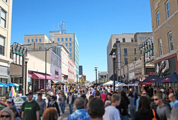 435 E Walnut St, Springfield, MO à vendre - Photo de l’immeuble – Image 3 sur 3