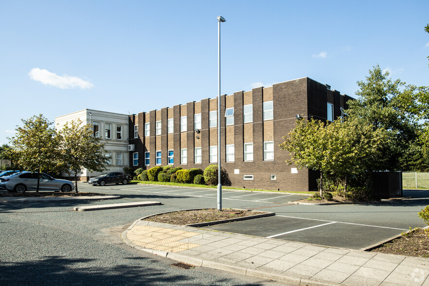 Bowesfield Ln, Stockton On Tees à louer - Photo principale – Image 1 sur 6