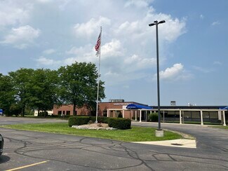 Plus de détails pour 80600 Van Dyke Rd, Bruce Twp, MI - Bureau à vendre