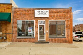 Plus de détails pour 710 Arden St, Boone, IA - Bureau à vendre