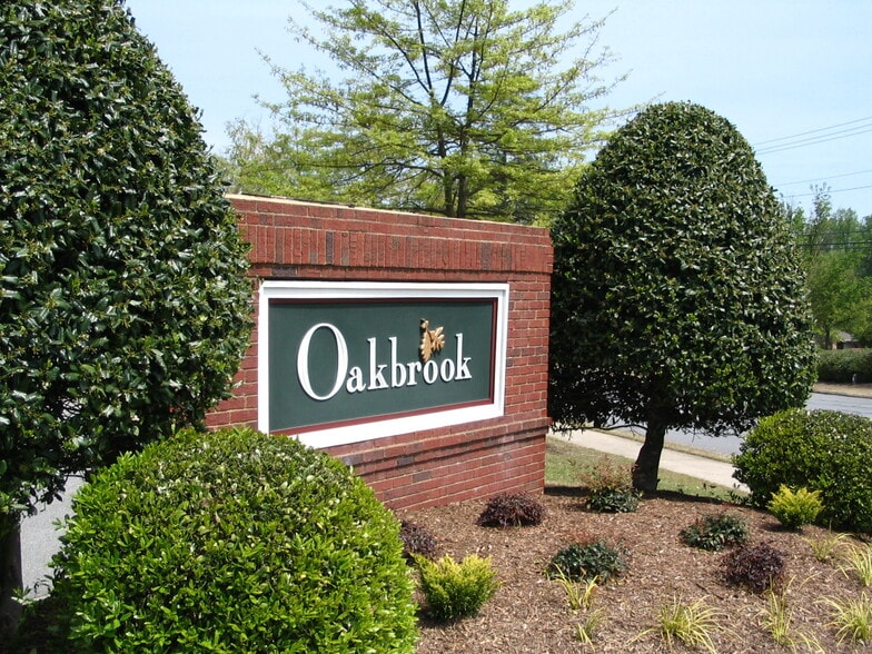 701-704 Bombay Ln, Roswell, GA à louer - Photo de l’immeuble – Image 2 sur 17