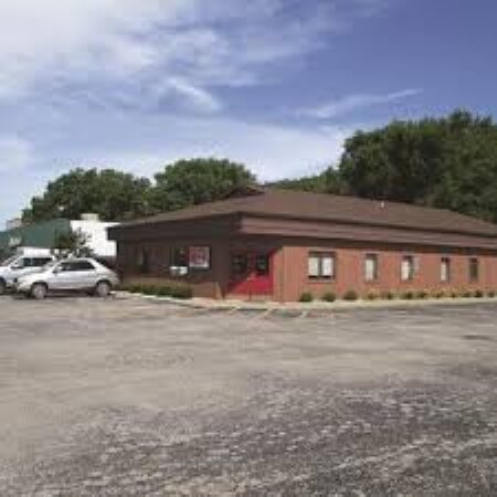 6904 Gratiot Rd, Saginaw, MI à louer Photo principale– Image 1 sur 8