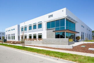 Plus de détails pour 2115 North Loop Rd, Alameda, CA - Local d'activités, Industriel/Logistique à louer