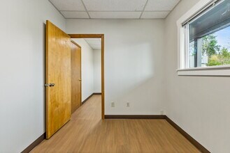 306 Main St, Dallas, OR à vendre Photo intérieure– Image 1 sur 5