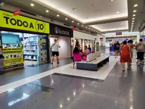 Local commercial dans Barberà del Vallès, Barcelona à louer Photo intérieure– Image 2 sur 4