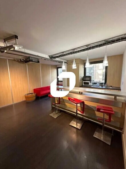 57 Boulevard De La République, Chatou à louer - Photo de l’immeuble – Image 2 sur 9