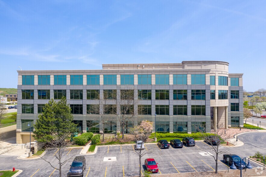 2700 Patriot Blvd, Glenview, IL à louer - Photo de l’immeuble – Image 3 sur 14