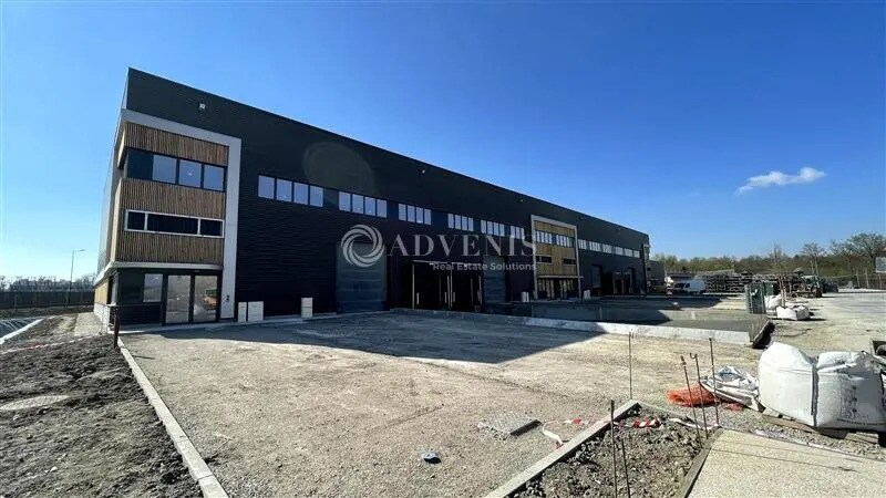 Industriel/Logistique dans Vaires-sur-Marne à vendre - Photo de l’immeuble – Image 3 sur 6