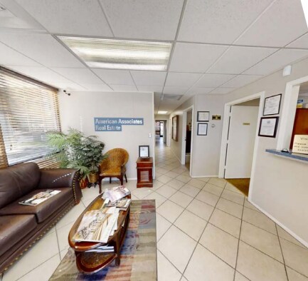 2306-2310 S McClintock Dr, Tempe, AZ à vendre - Photo de l’immeuble – Image 3 sur 5