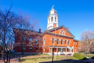 Plus de détails pour 43 Thorndike St, Cambridge, MA - Bureau à louer