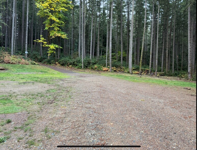 5930 Sehmel Dr NW, Gig Harbor, WA à louer - Photo de l’immeuble – Image 2 sur 11