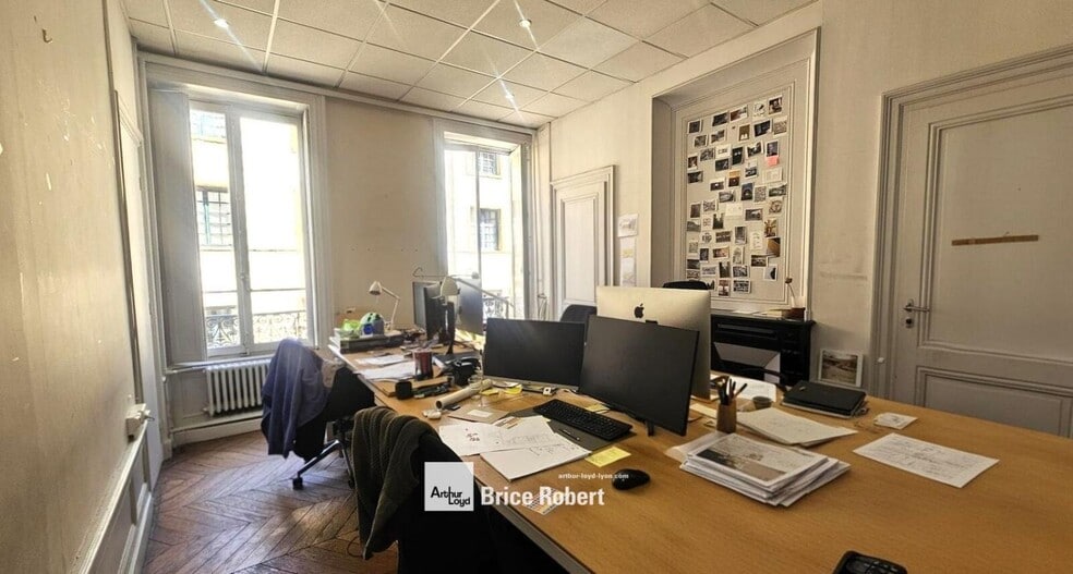 4 Rue De La Bourse, Lyon à louer - Photo intérieure – Image 2 sur 6
