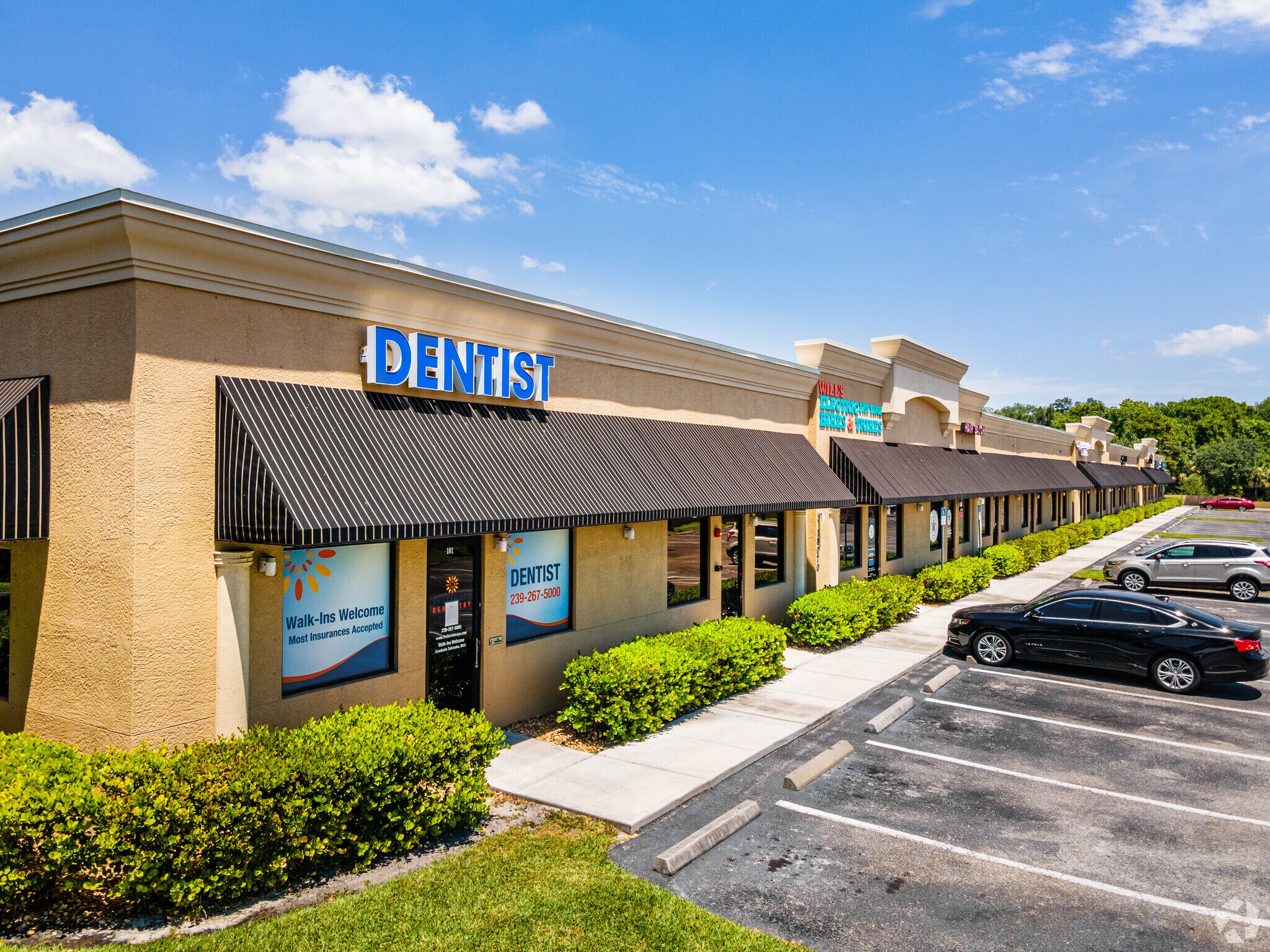 18070 S Tamiami Trl, Fort Myers, FL à louer Photo de l’immeuble– Image 1 sur 4