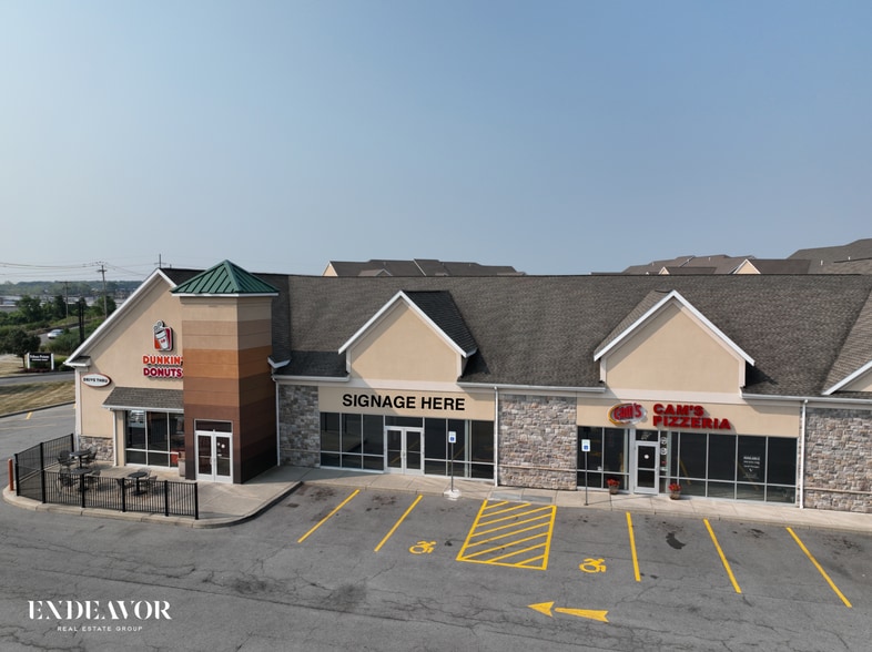2341 Brighton Henrietta Town Line Rd, Rochester, NY à louer - Photo de l’immeuble – Image 3 sur 14