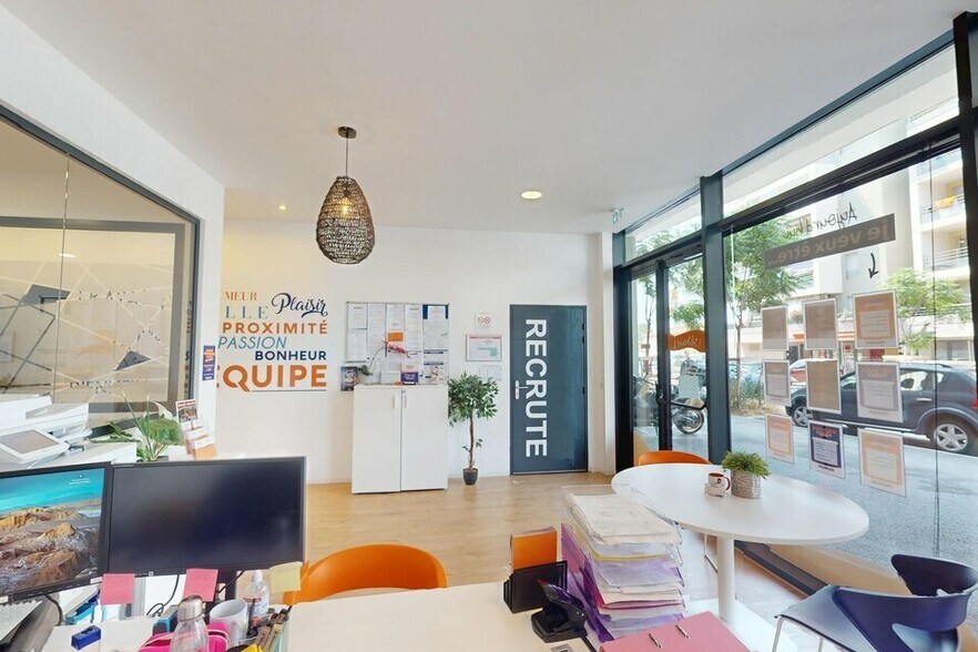 Local commercial dans Nice à louer - Photo intérieure – Image 1 sur 6