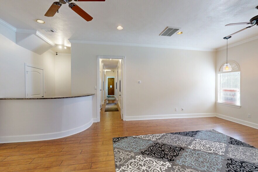 12814 Willow Centre Dr, Houston, TX à vendre - Numérisation 3D Matterport – Image 3 sur 23