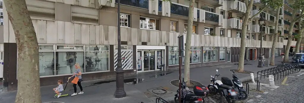 Local commercial dans Paris à louer Photo de l’immeuble– Image 1 sur 3