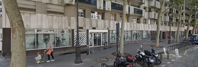 Plus de détails pour Local commercial à louer