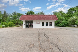 Plus de détails pour 725 E Center St, Ithaca, MI - Local d’activités à vendre