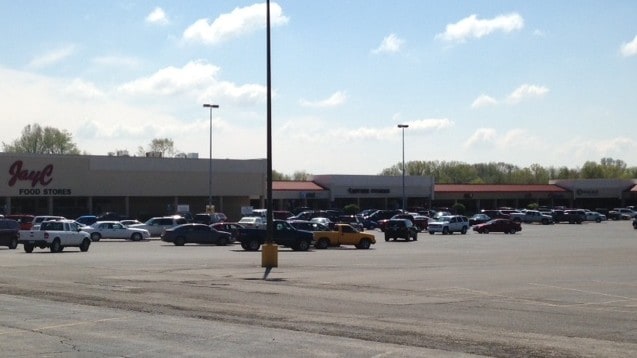 1 Cherry Tree Plz, Washington, IN à louer - Photo principale – Image 1 sur 8