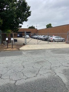 Plus de détails pour 2015 Binford St, Greensboro, NC - Industriel/Logistique à vendre