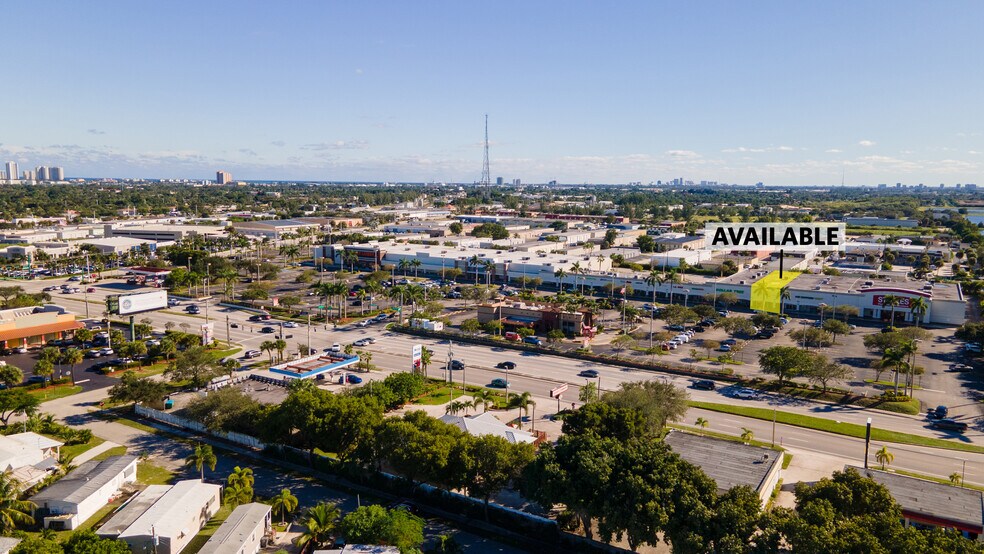 1220 Northlake Blvd, West Palm Beach, FL à louer - Photo de l’immeuble – Image 2 sur 8